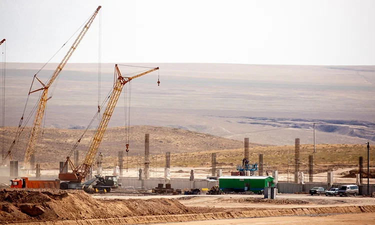 Material Handling & Cranes